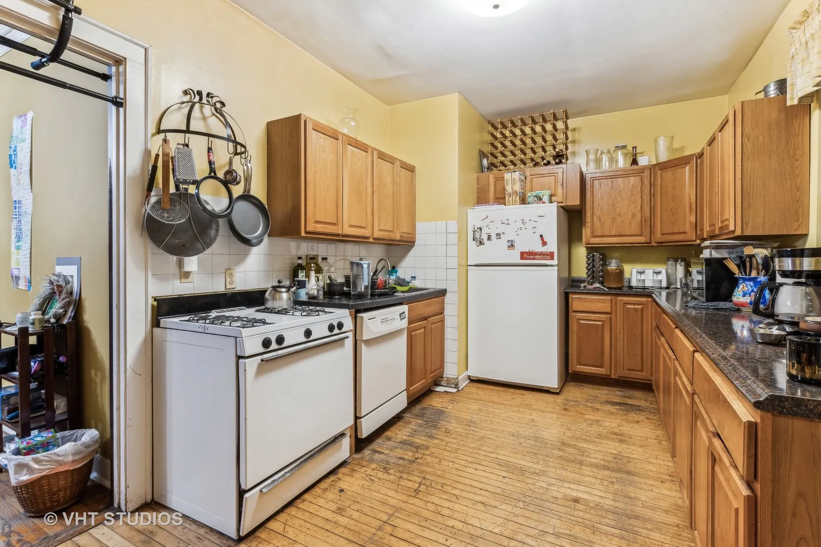 1622 W Devon Avenue IL