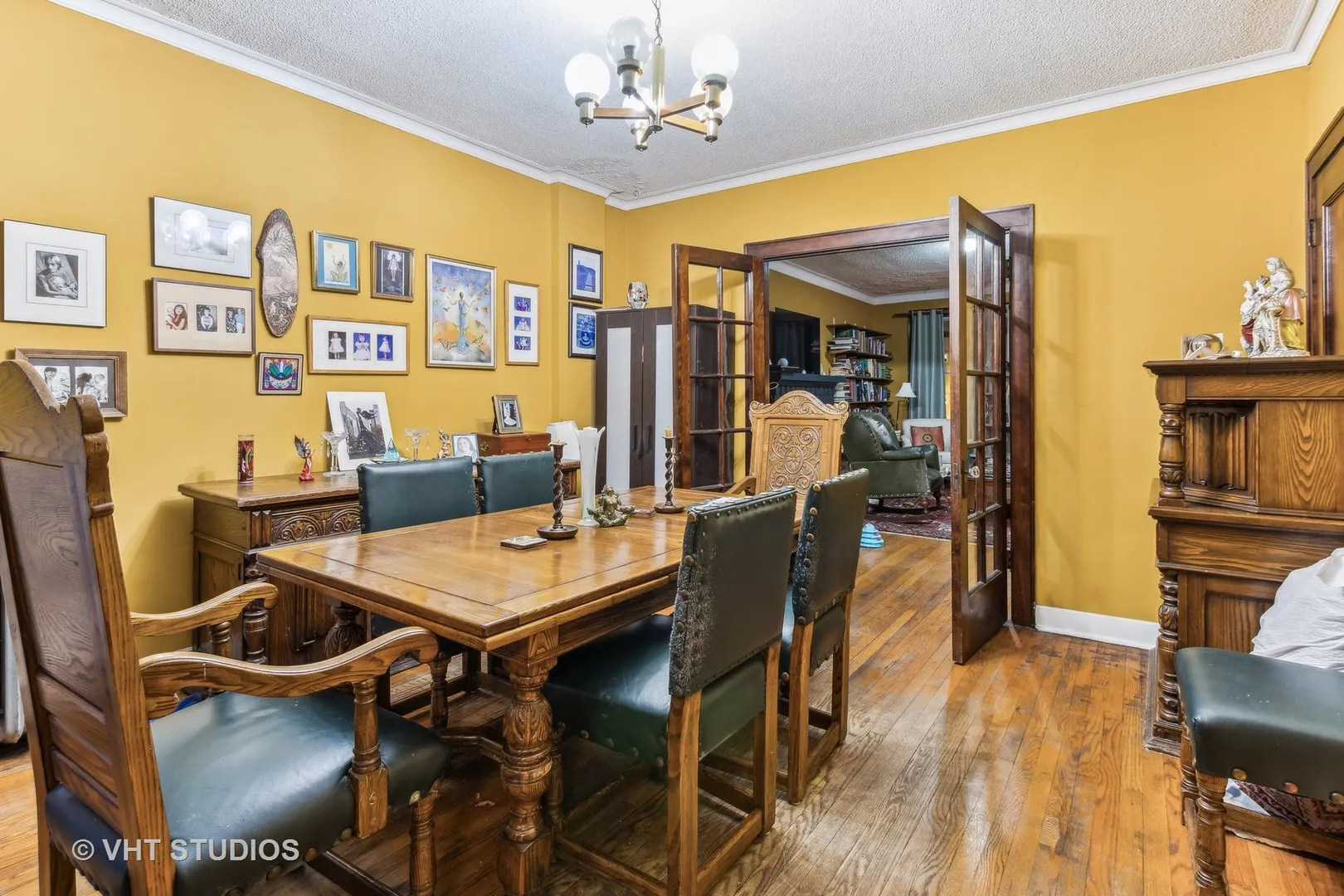 1622 W Devon Avenue IL