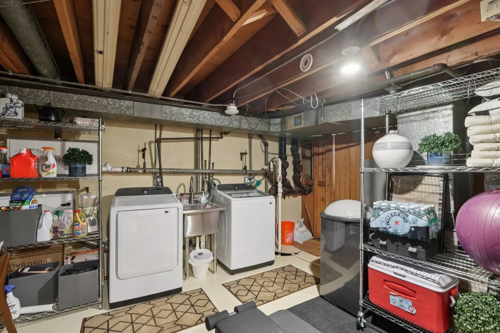 1438 E 55th Street IL