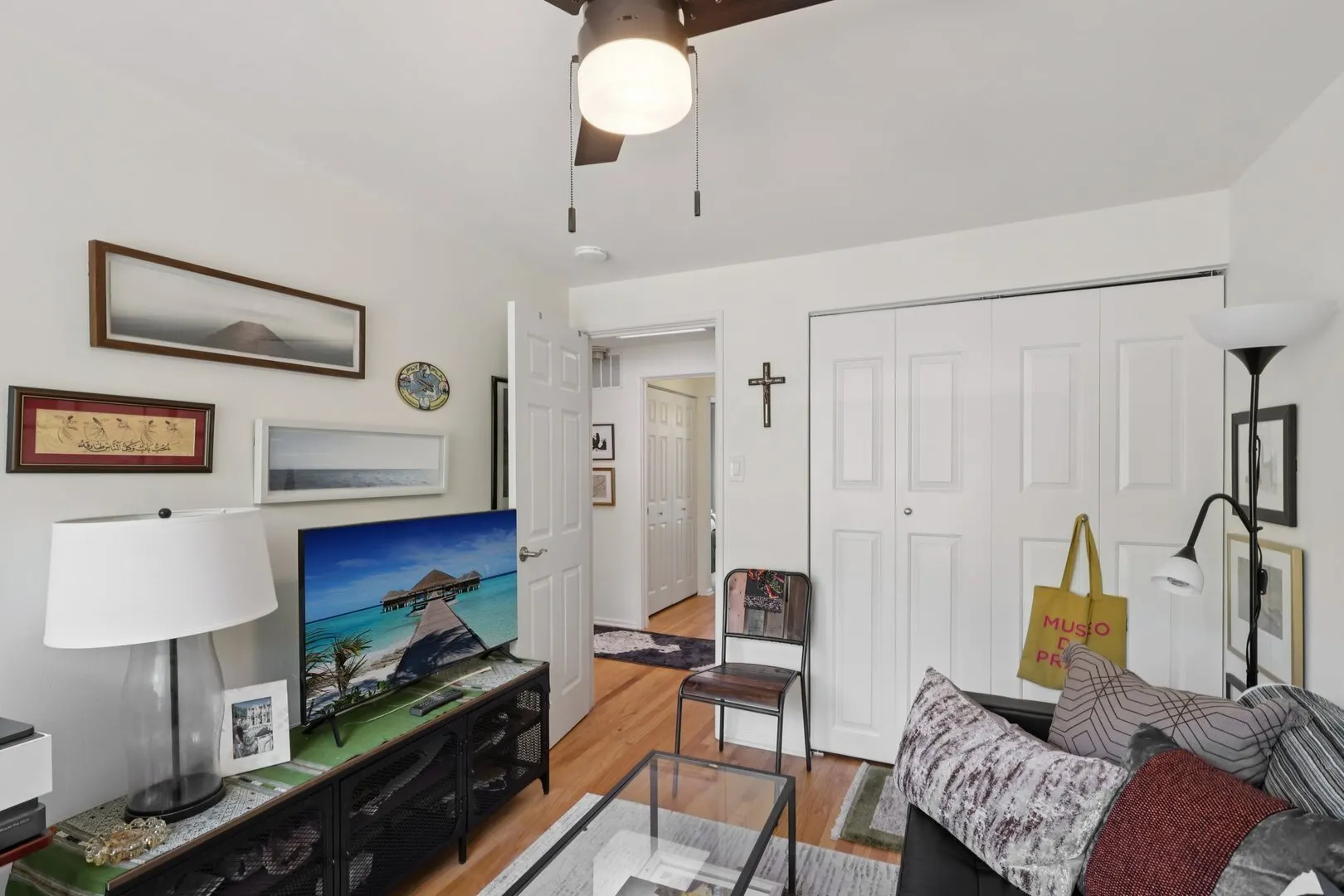 1438 E 55th Street IL