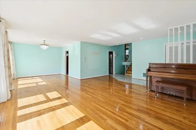 3836 W Estes Avenue IL