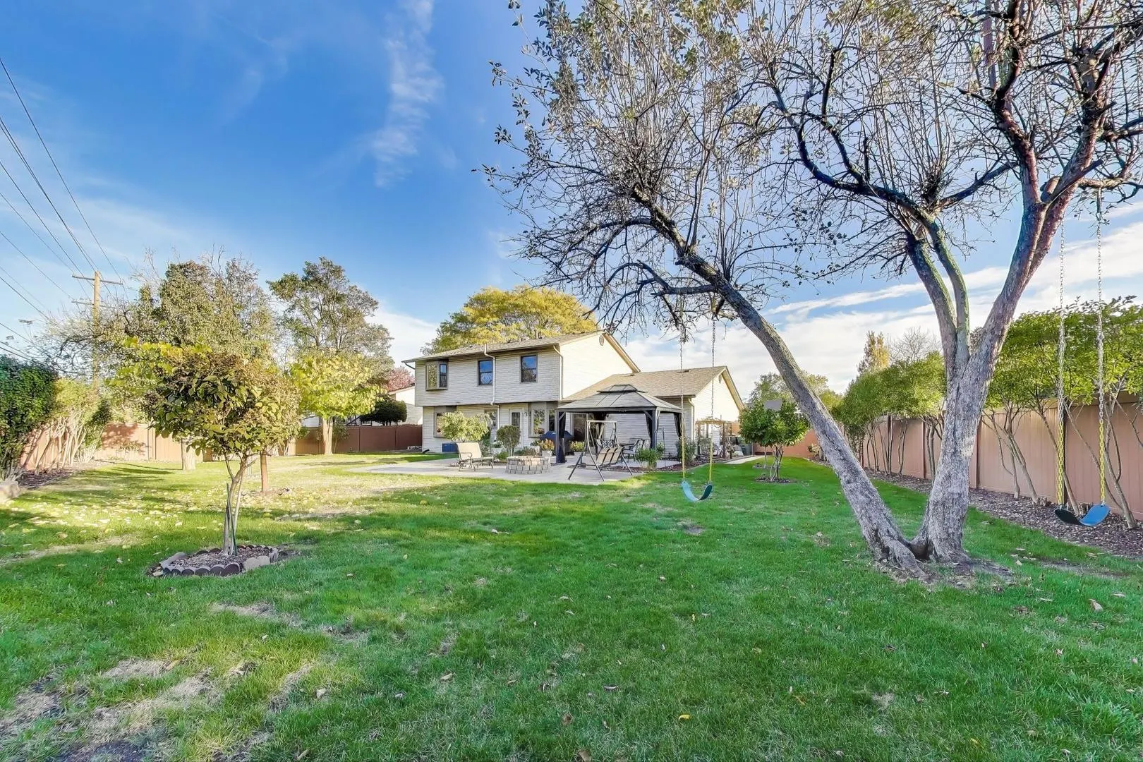 932 Kentucky Lane IL