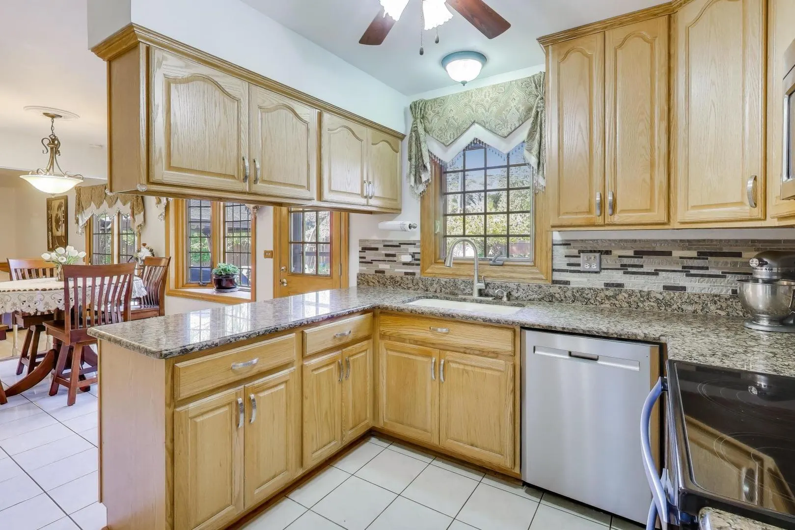 932 Kentucky Lane IL