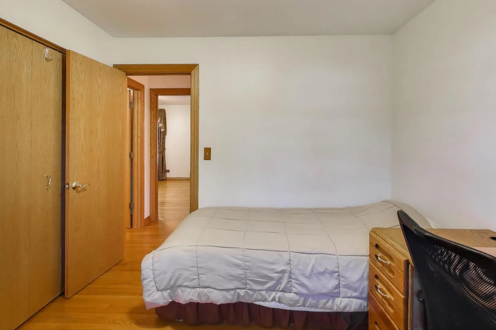 932 Kentucky Lane IL