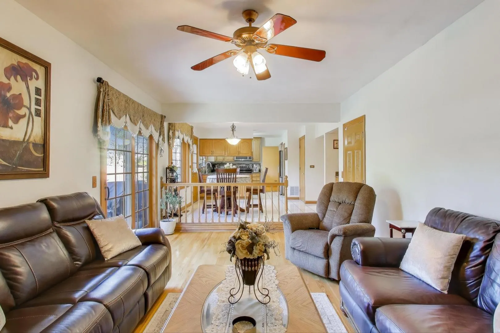 932 Kentucky Lane IL