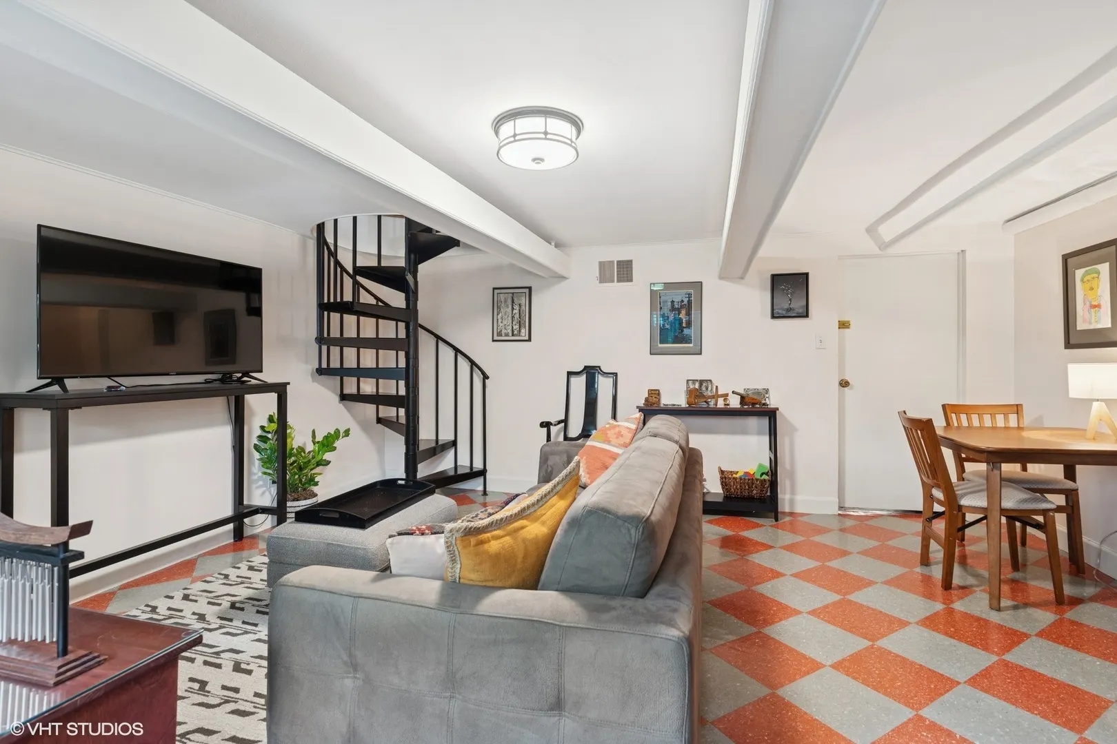 5146 N Leavitt Street 1 IL