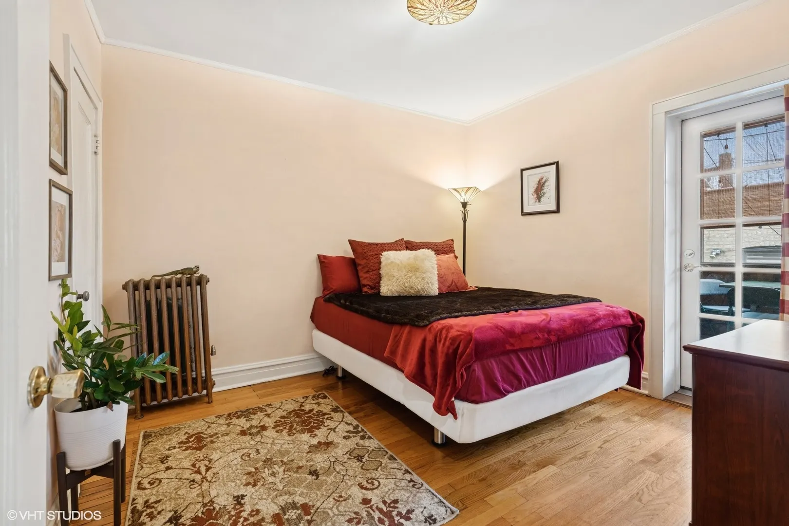 5146 N Leavitt Street 1 IL