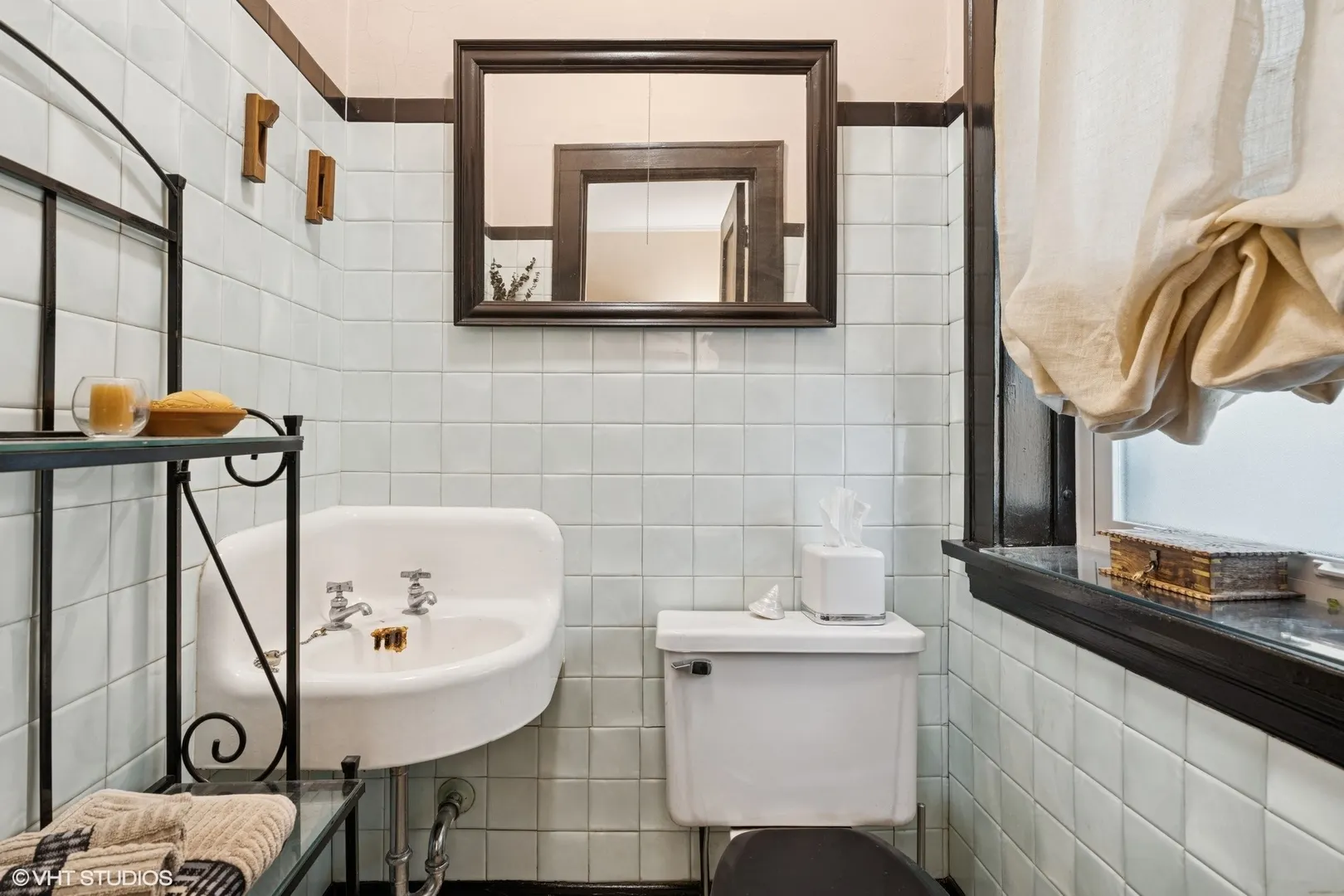 5146 N Leavitt Street 1 IL