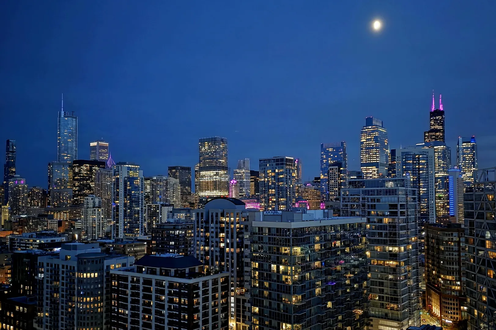 500 W Superior Street 1907 IL