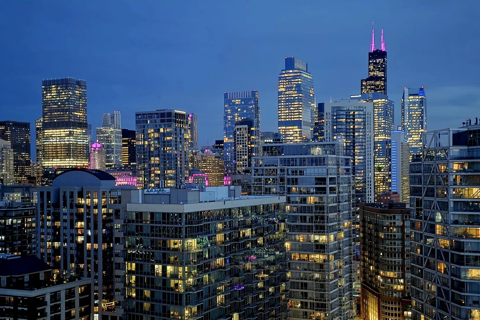 500 W Superior Street 1907 IL