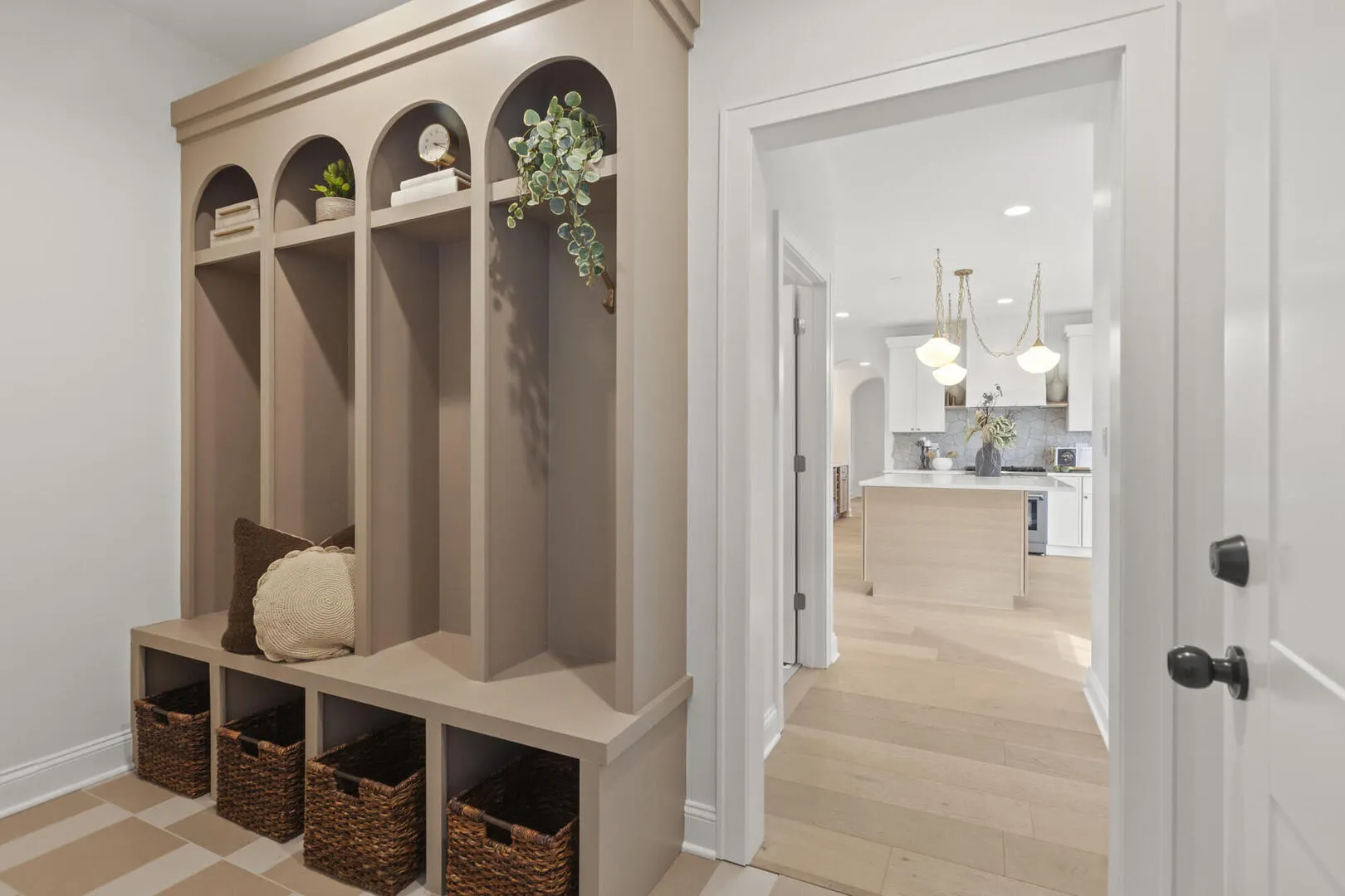 4510 Raymond Avenue IL