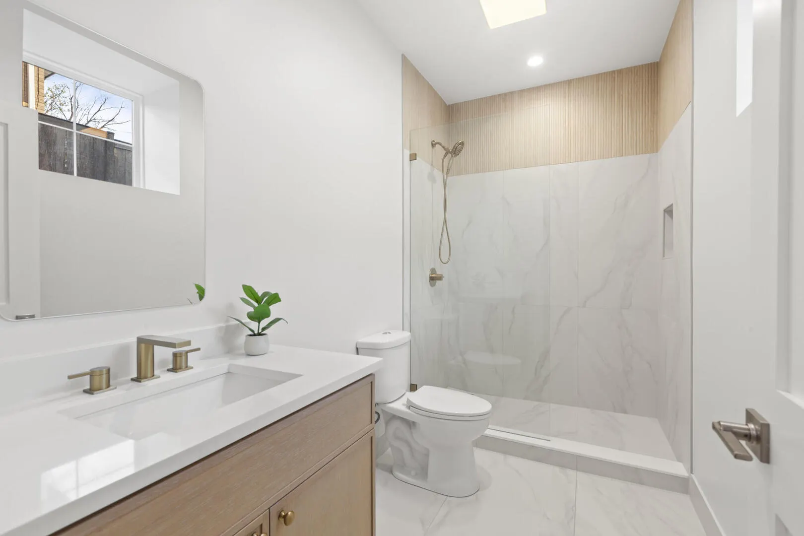 4510 Raymond Avenue IL