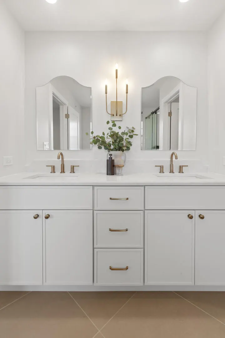 4510 Raymond Avenue IL