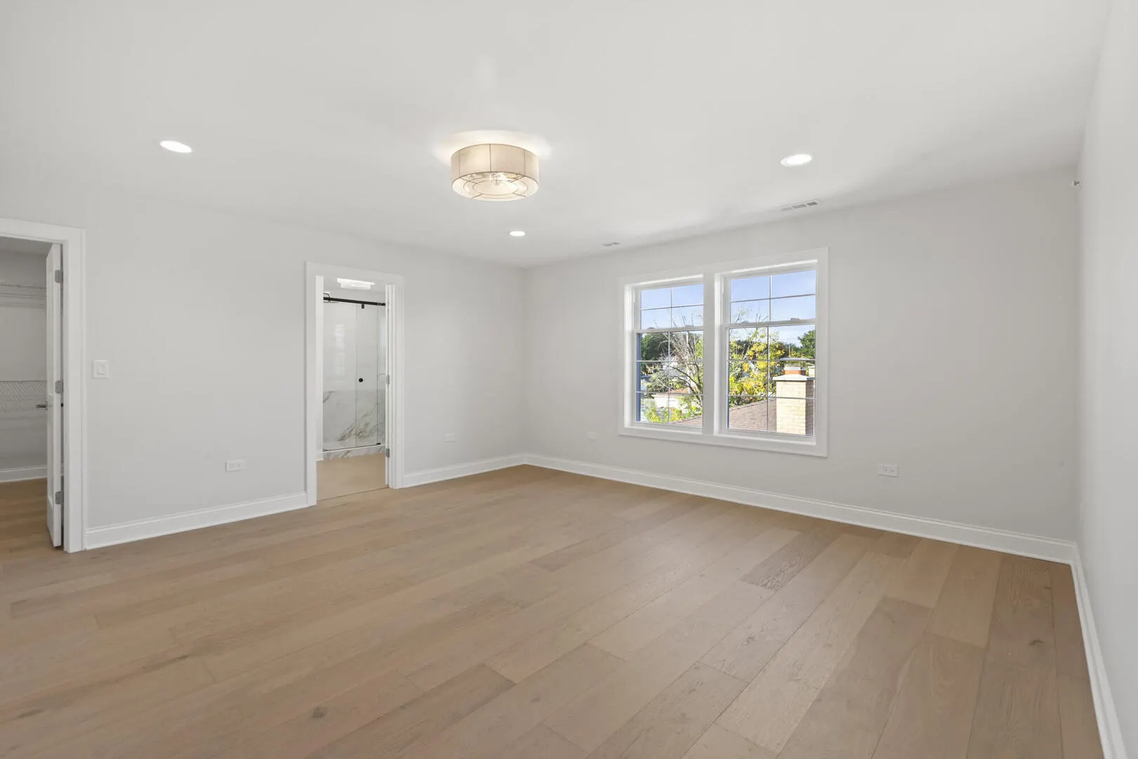 4510 Raymond Avenue IL