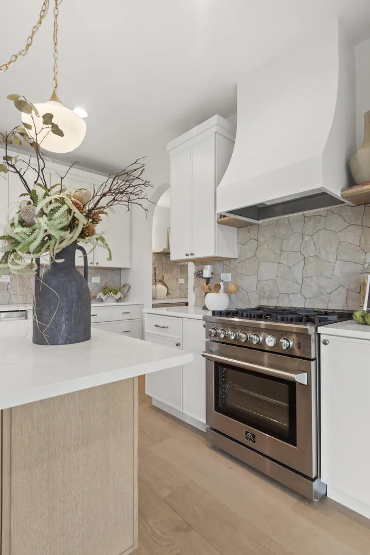 4510 Raymond Avenue IL