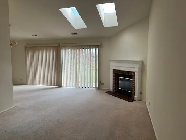 307 Glasgow Lane V2 IL