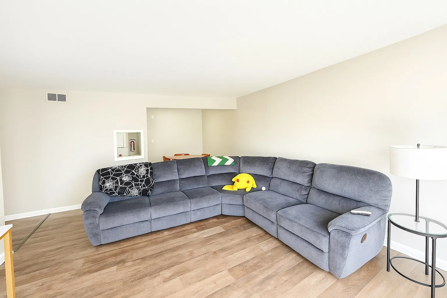 1870 Tall Oaks Drive 3104 IL