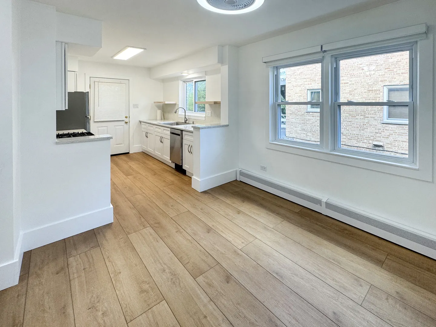 332 N Smith Street 1 IL