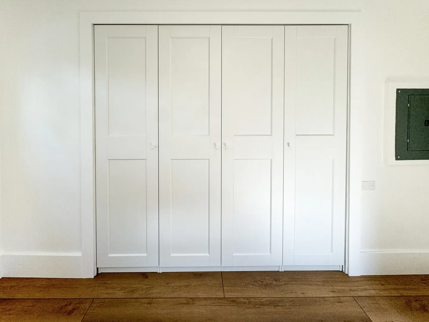 332 N Smith Street 1 IL