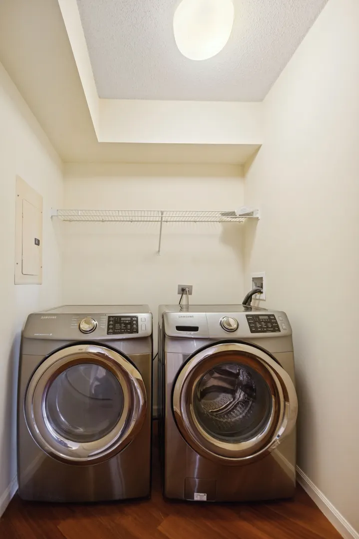 501 ALLES Street 501A IL