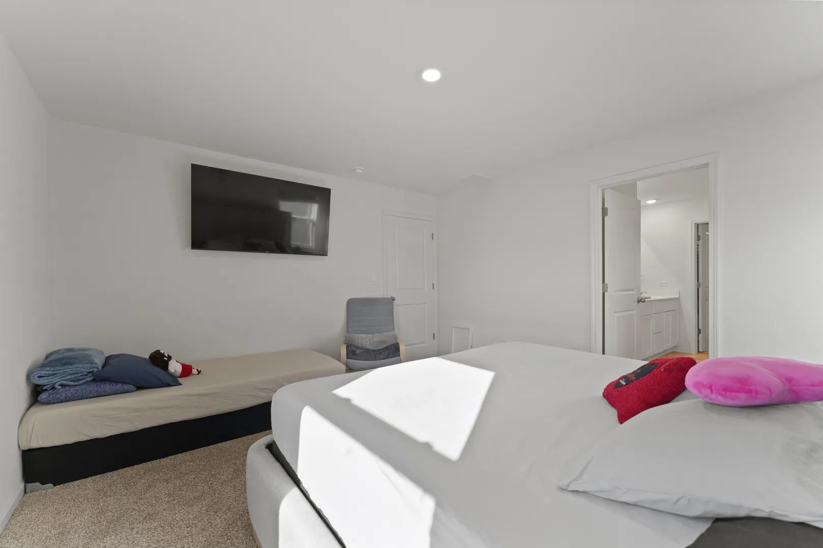 2017 Lilyana Lane IL