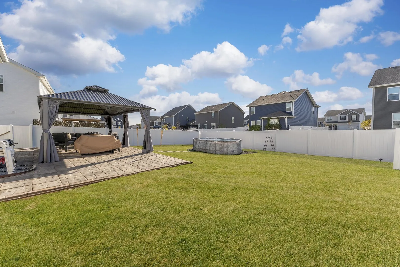 2017 Lilyana Lane IL