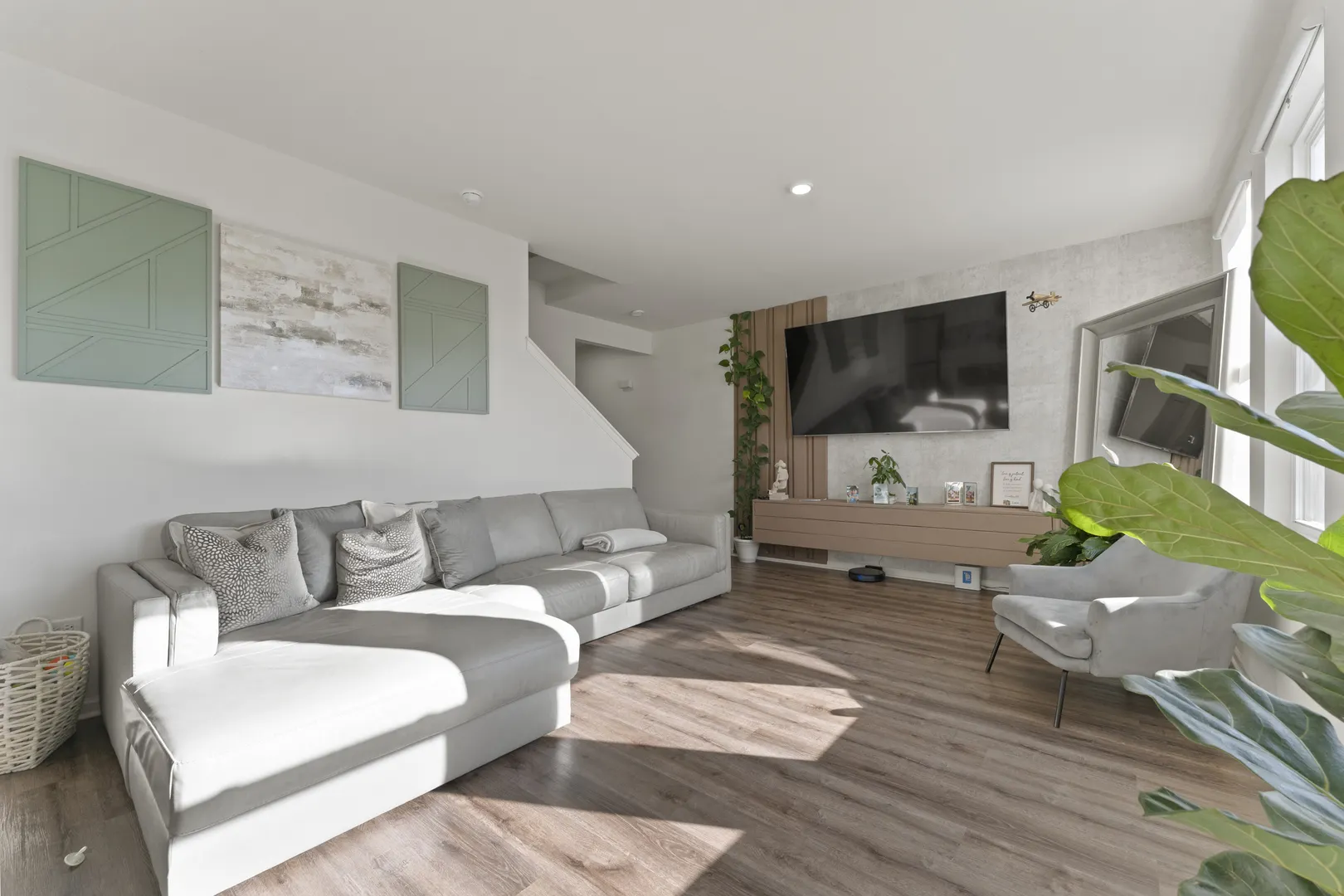 2017 Lilyana Lane IL