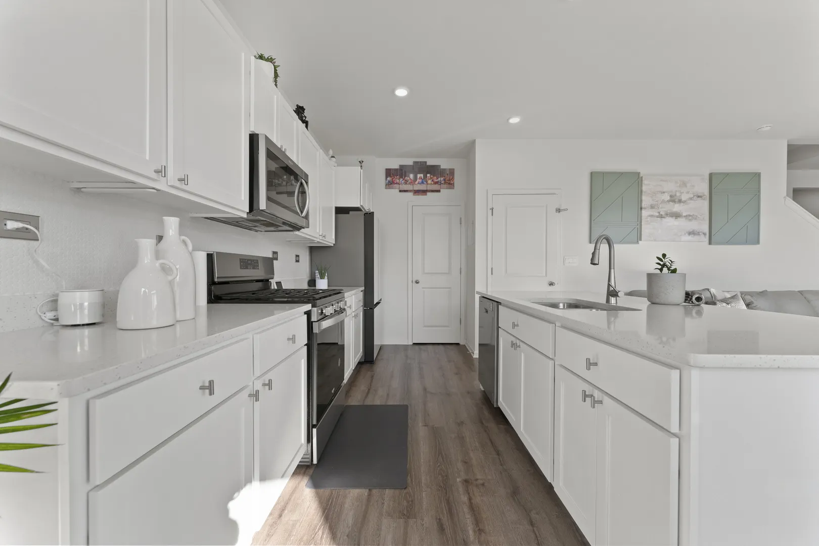 2017 Lilyana Lane IL