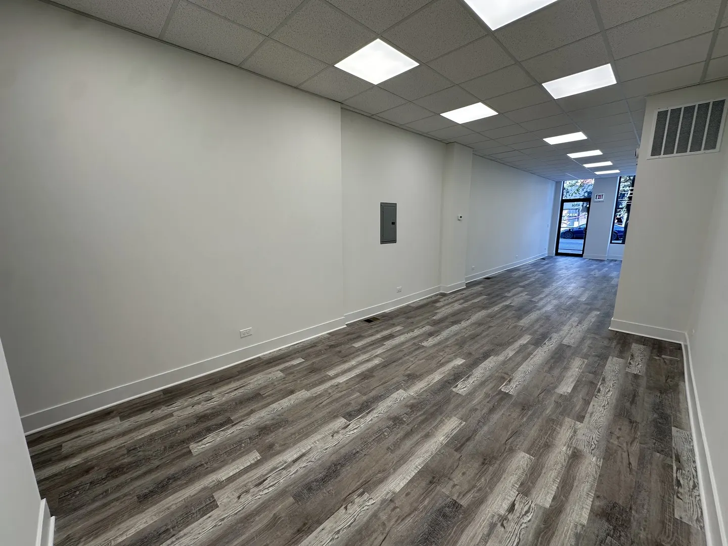 4204 N Milwaukee Avenue IL