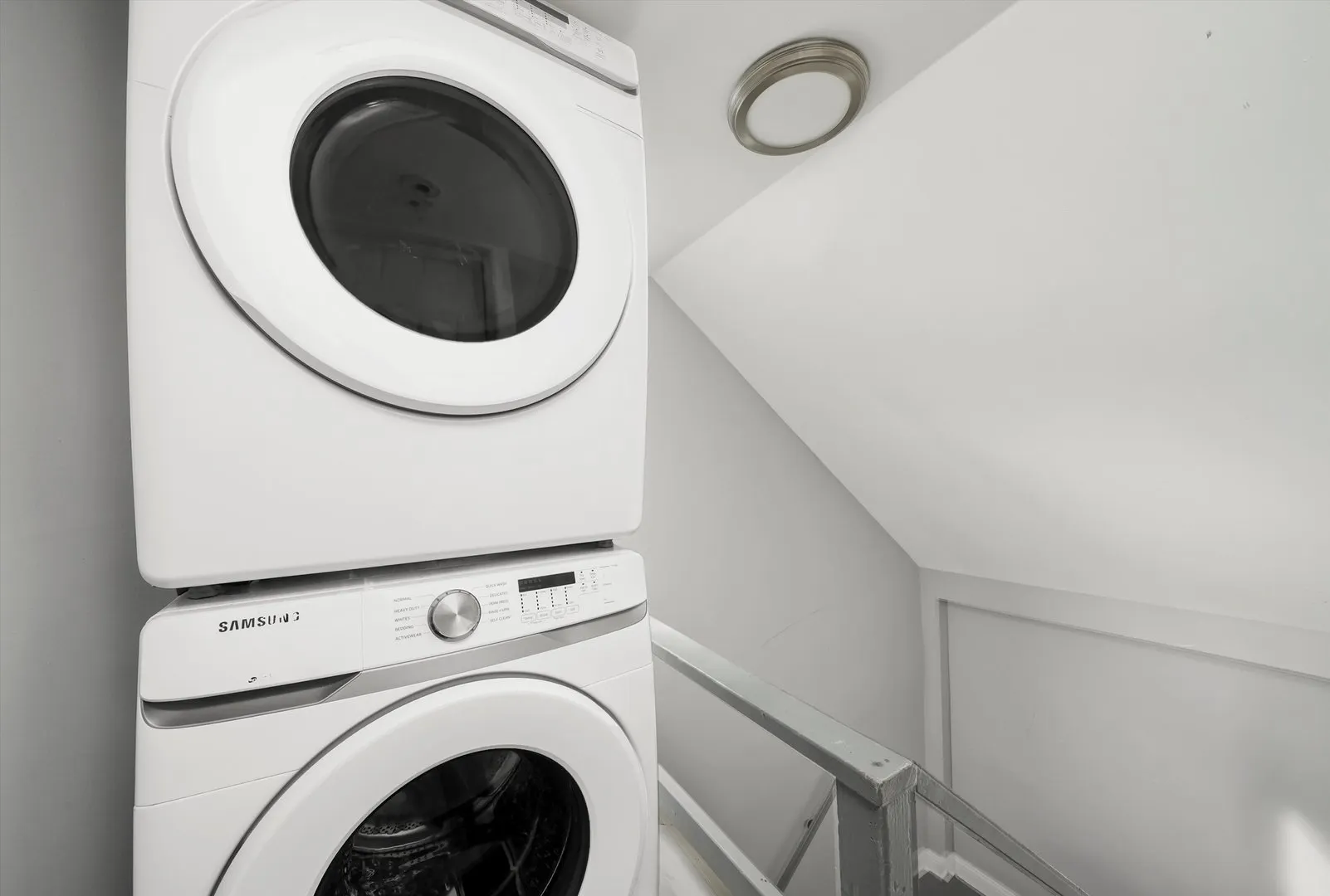 1400 N Lawndale Avenue IL