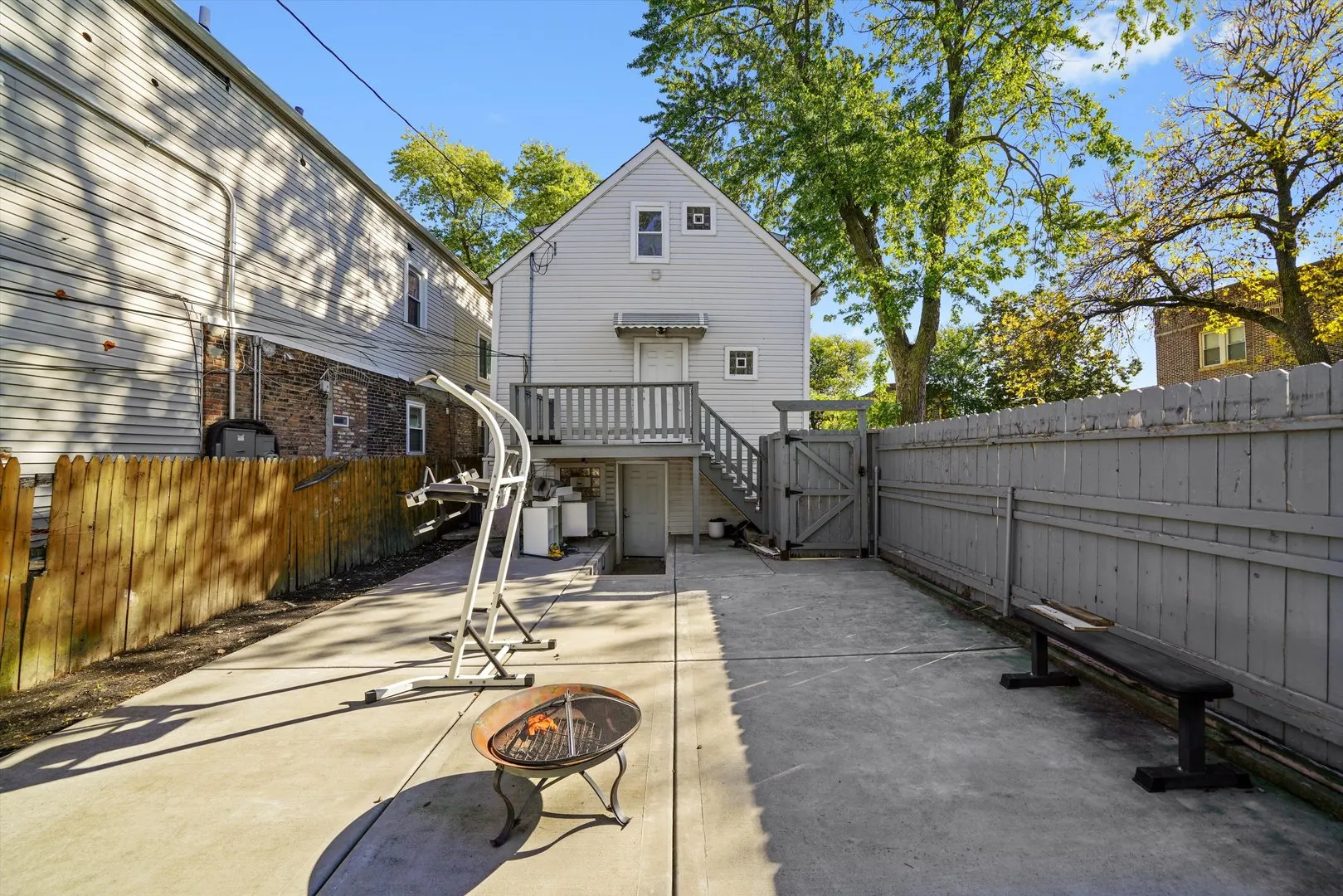 1400 N Lawndale Avenue IL