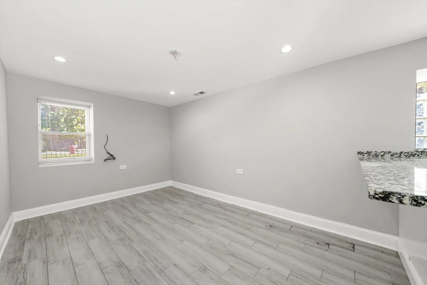 1400 N Lawndale Avenue IL