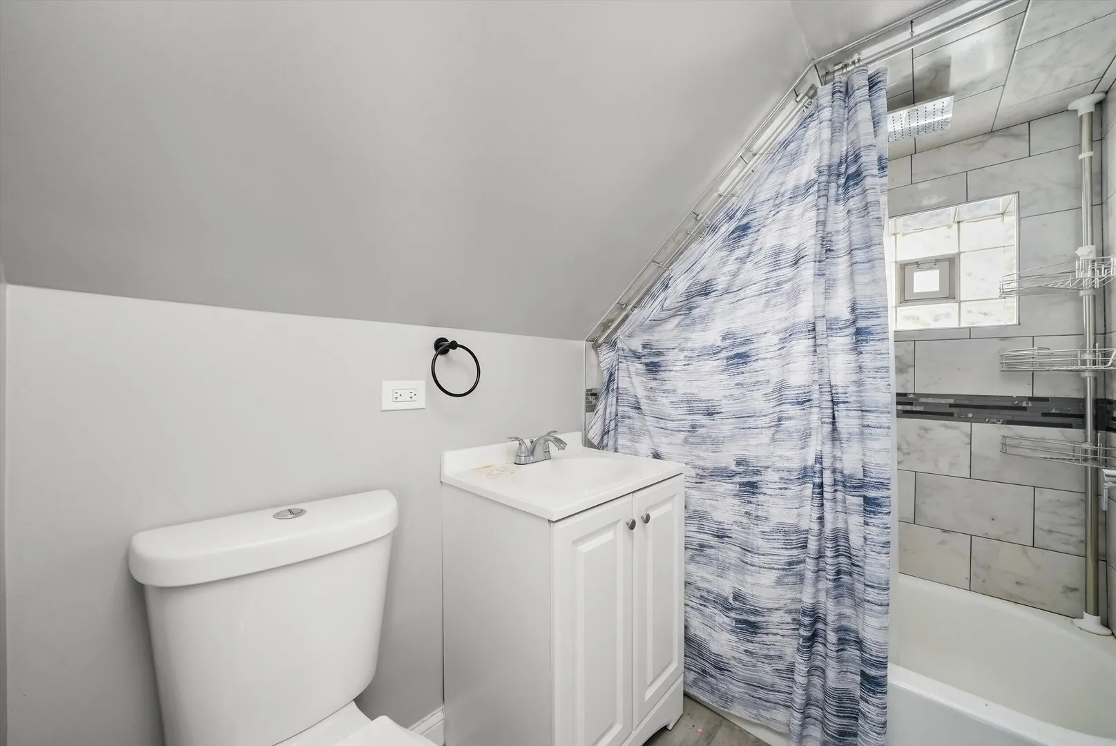 1400 N Lawndale Avenue IL