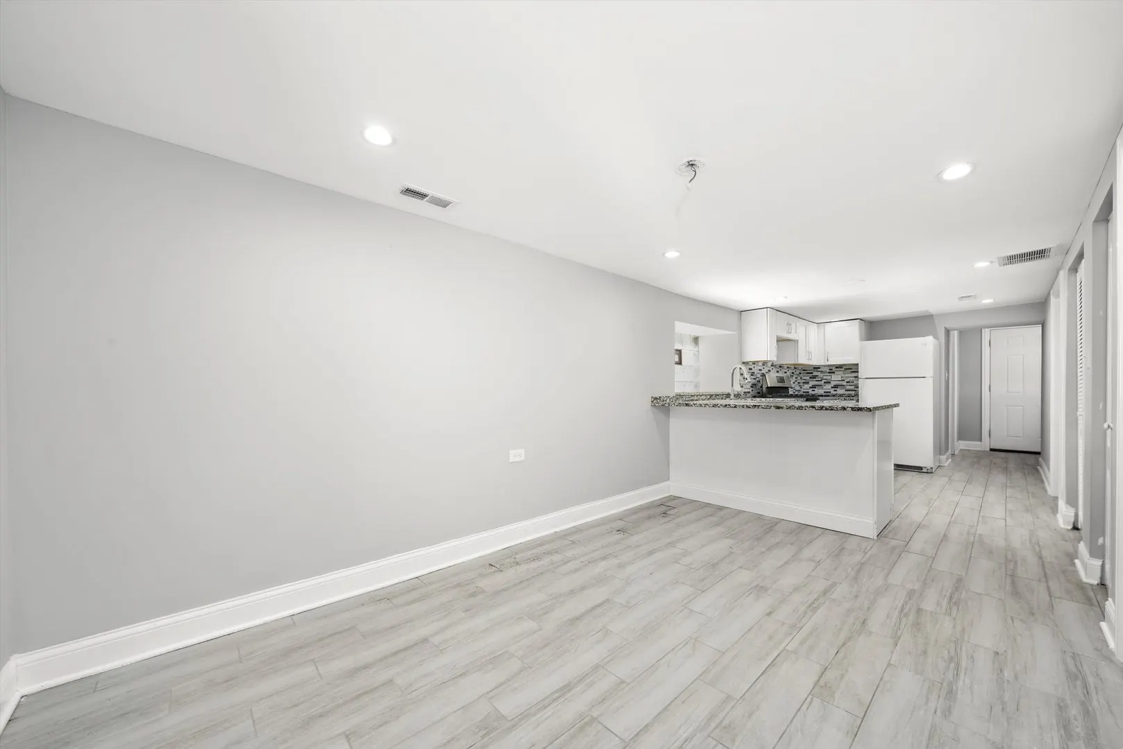 1400 N Lawndale Avenue IL