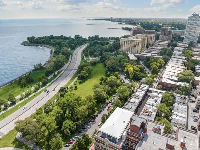 1716 E 54TH Street F IL