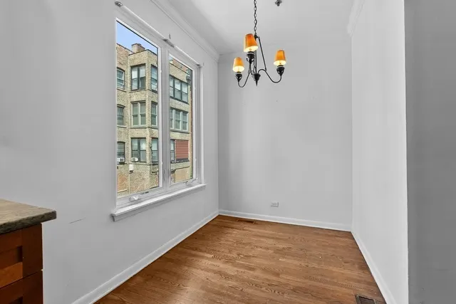 1716 E 54TH Street F IL