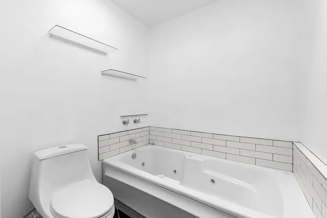 1716 E 54TH Street F IL