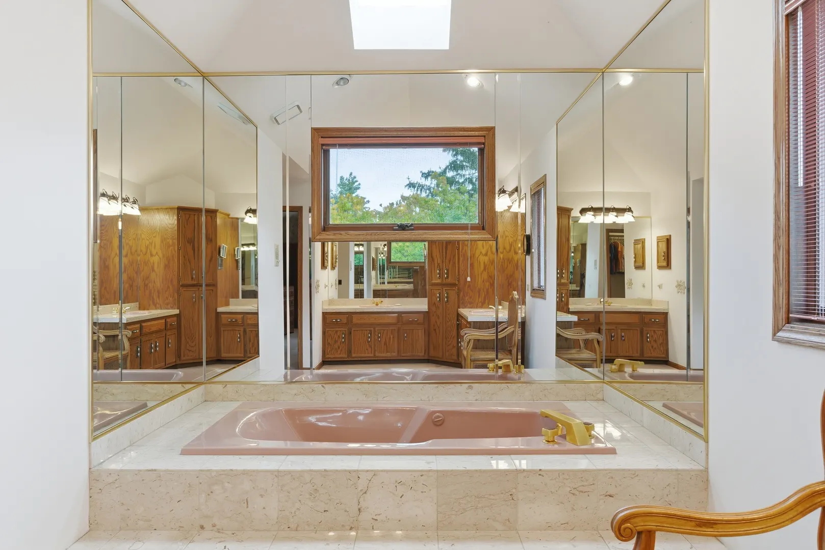 8261 Lake Ridge Drive IL