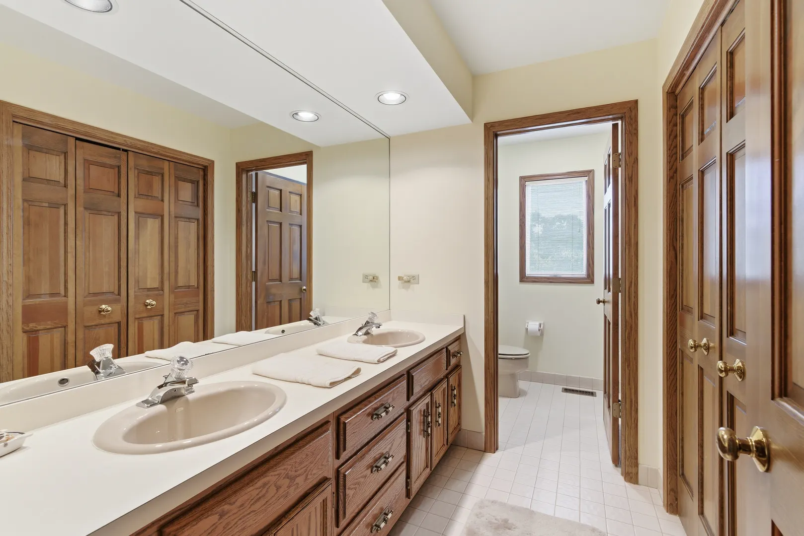 8261 Lake Ridge Drive IL