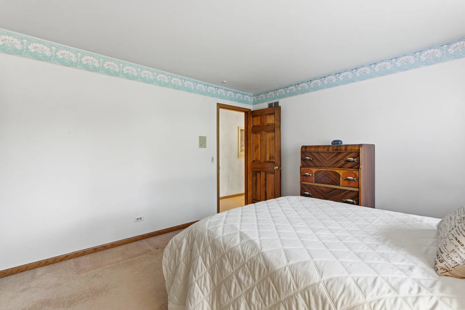 8261 Lake Ridge Drive IL