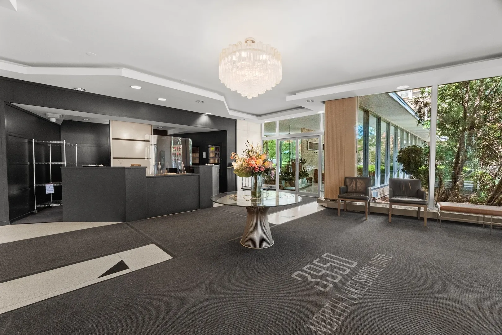 3950 N LAKE SHORE Drive 1303 IL