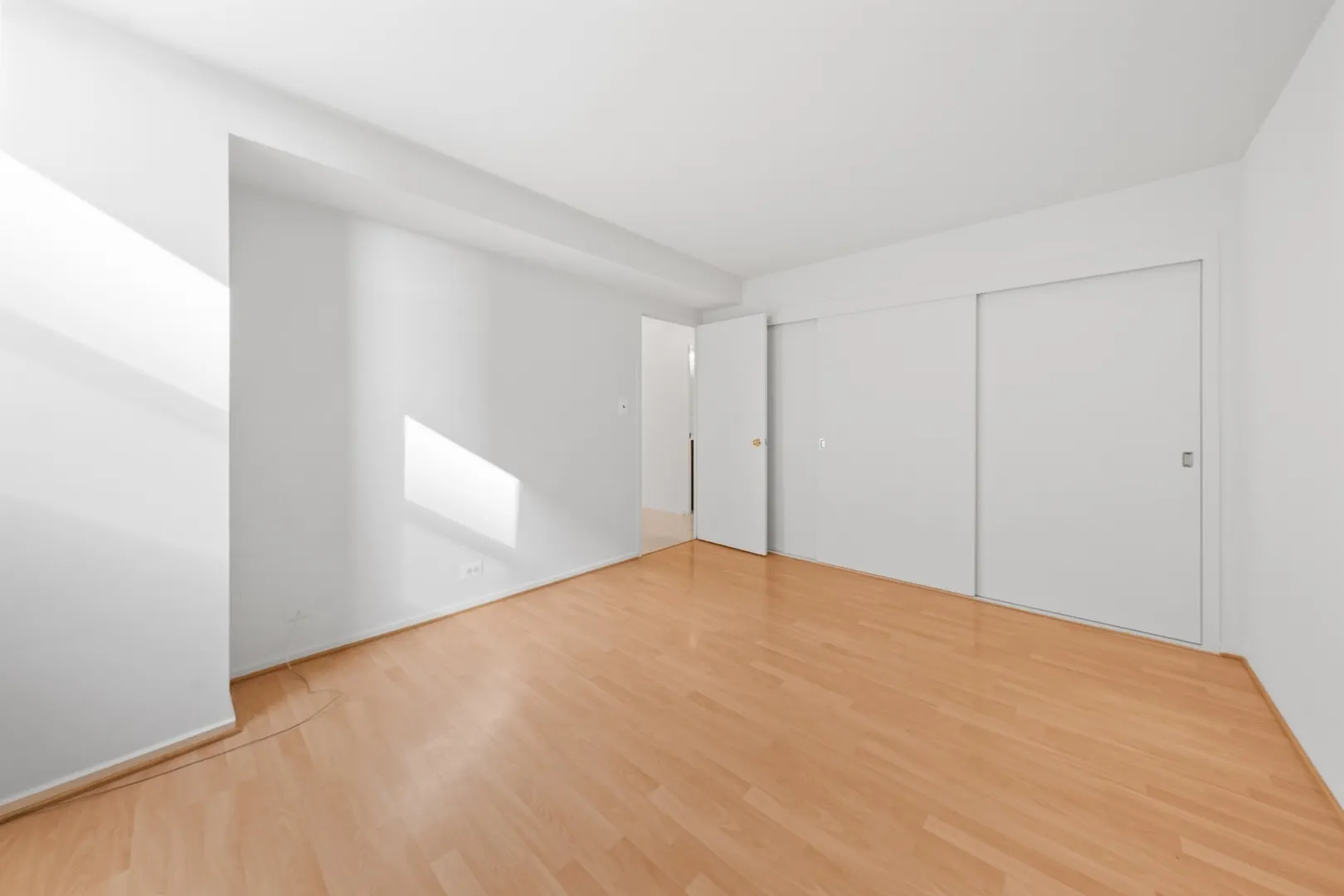 3950 N LAKE SHORE Drive 1303 IL