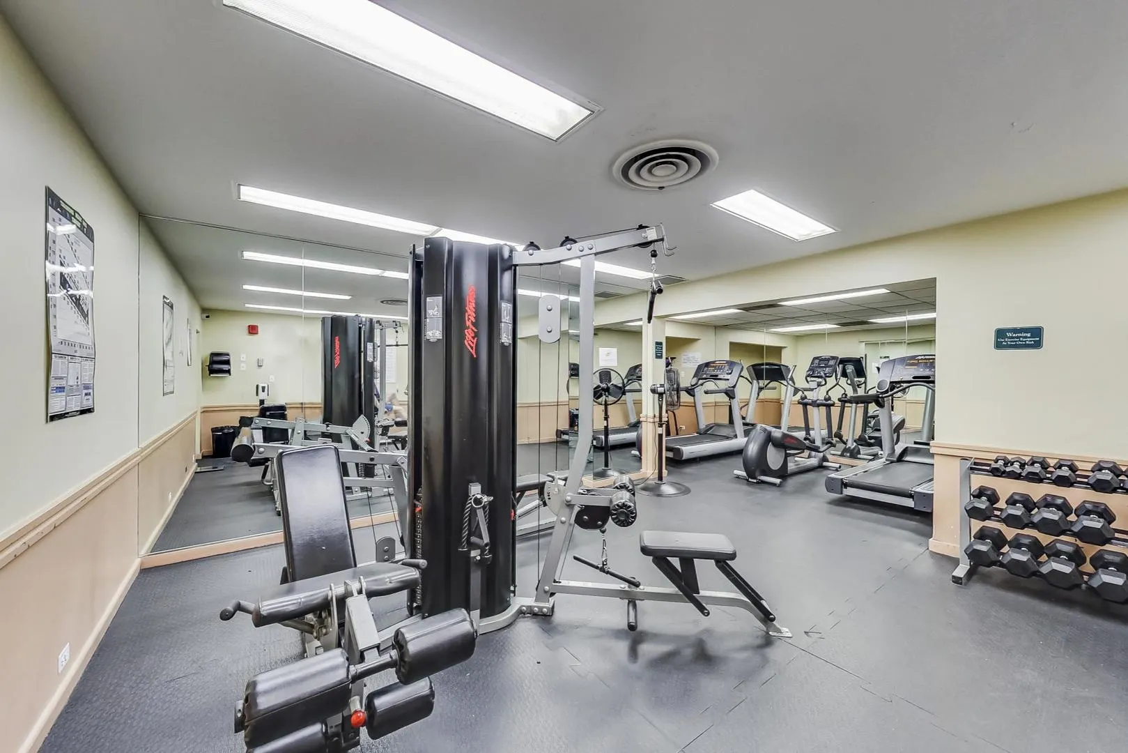 3950 N LAKE SHORE Drive 1303 IL