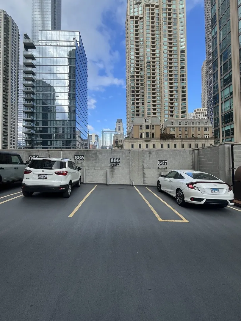 2 E Erie Street 666 IL