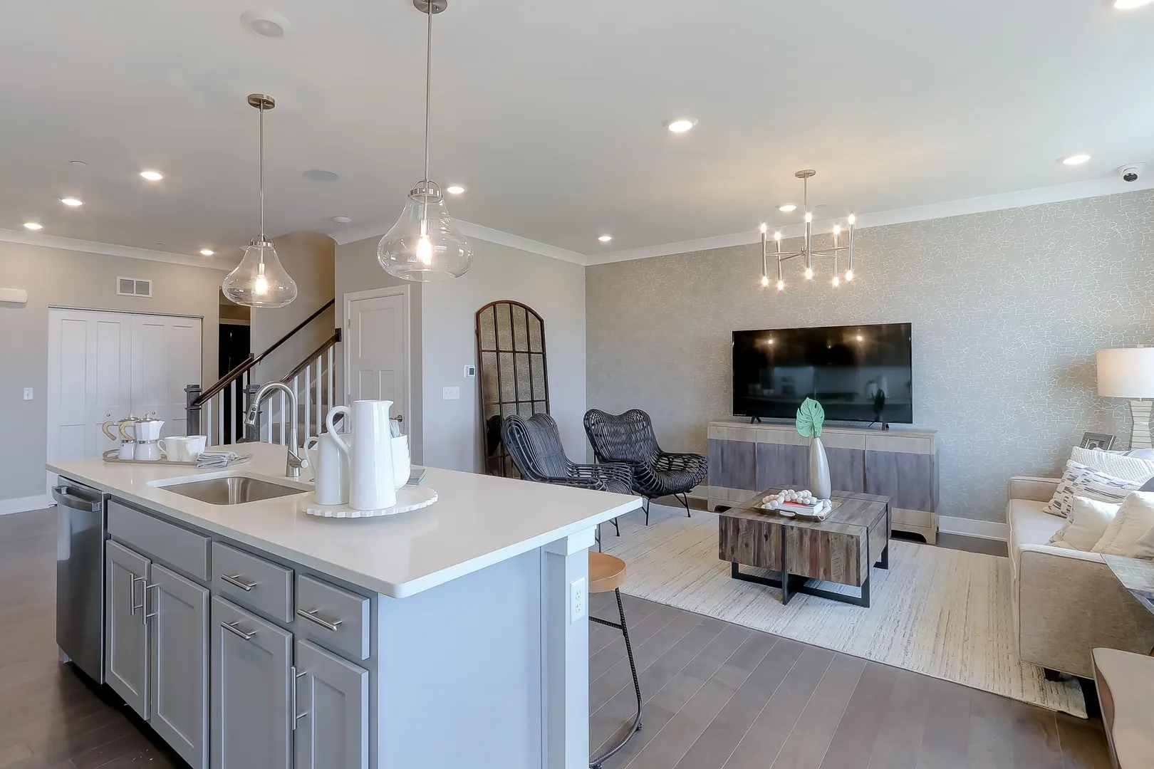 25500 W Emory Lane IL