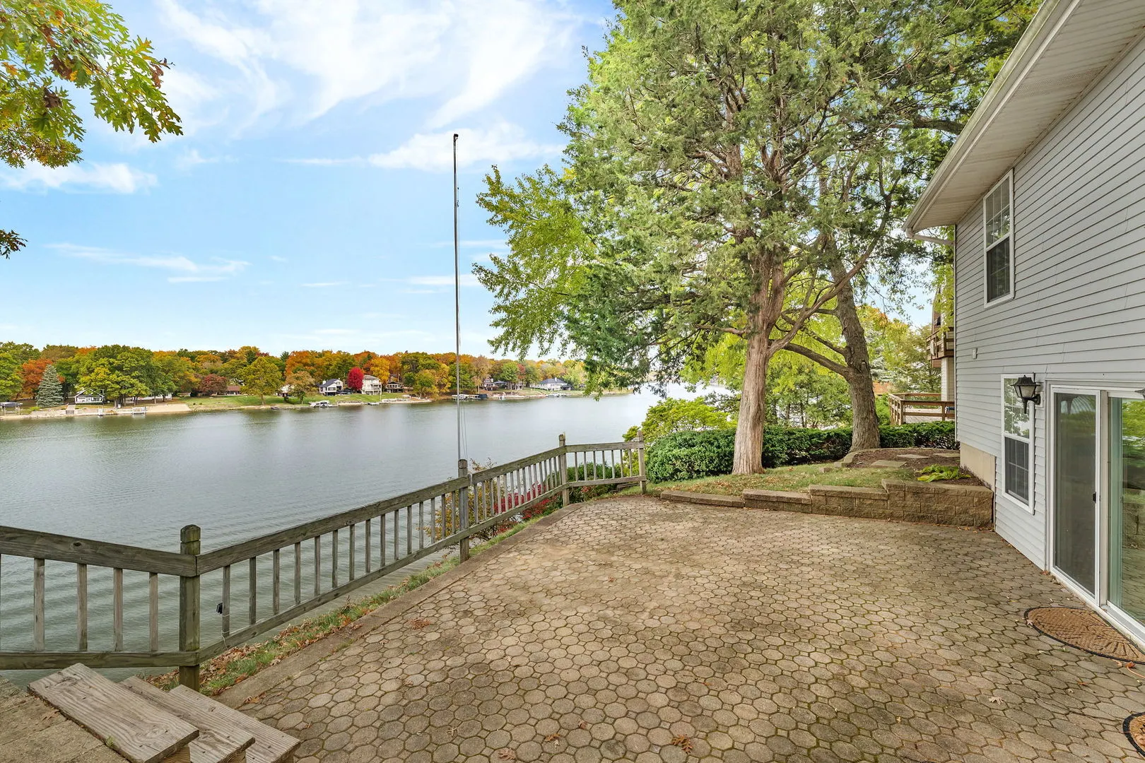 848 Lake Holiday Drive IL