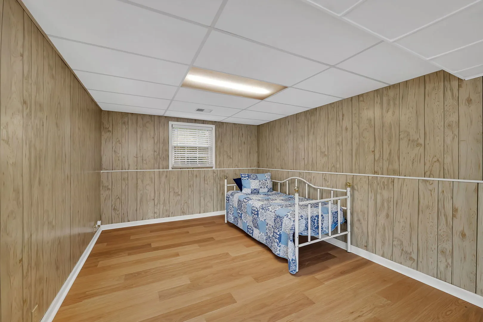 848 Lake Holiday Drive IL