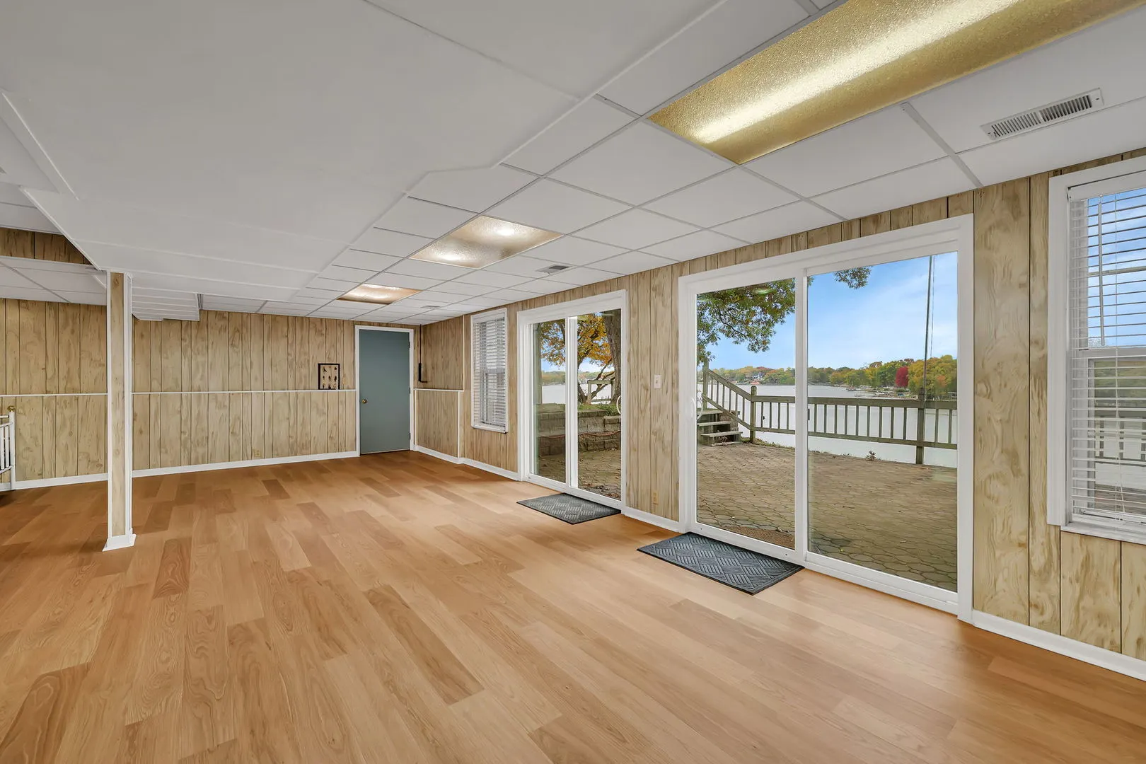 848 Lake Holiday Drive IL