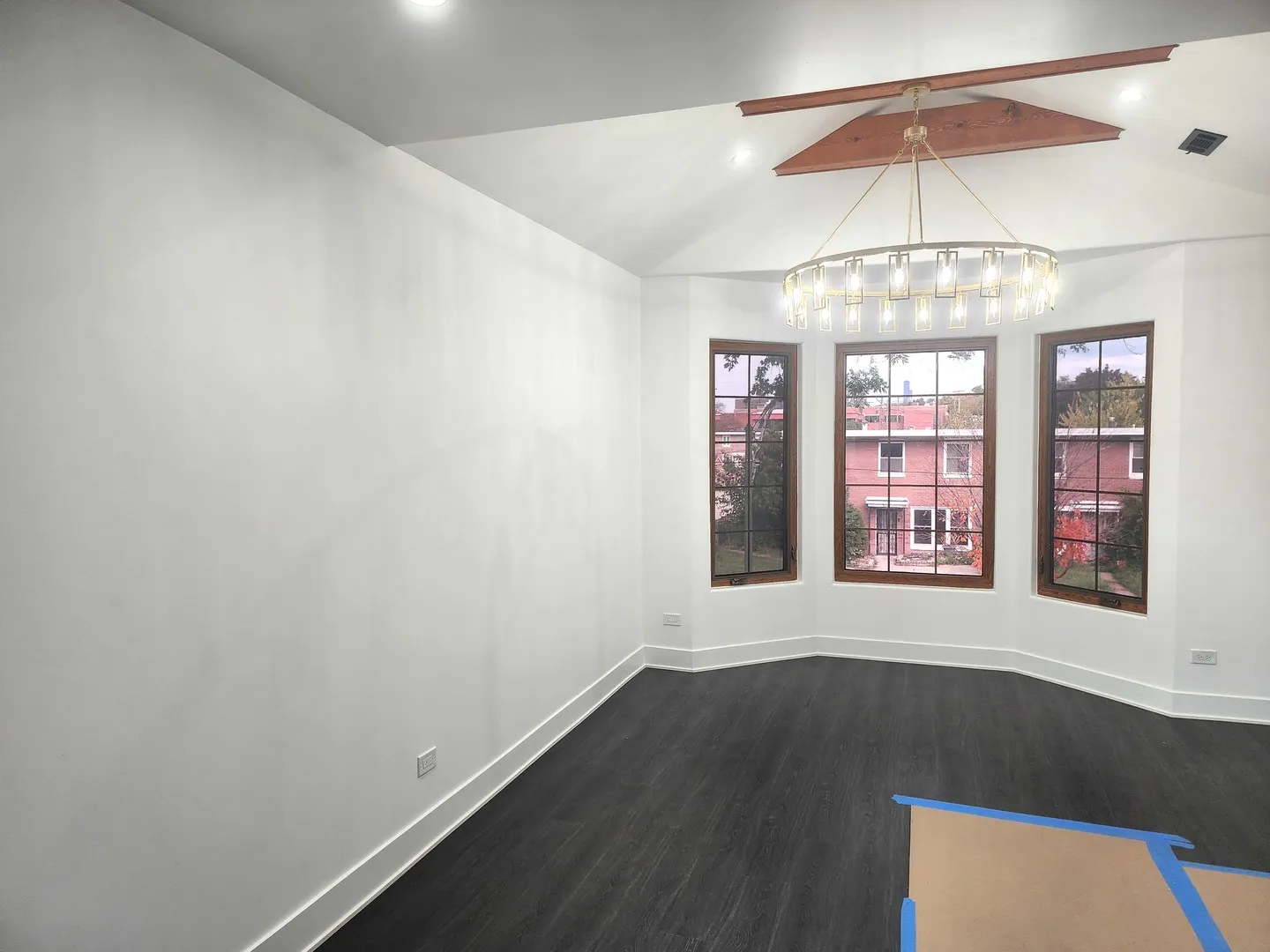 243 W Swann Street 2 IL