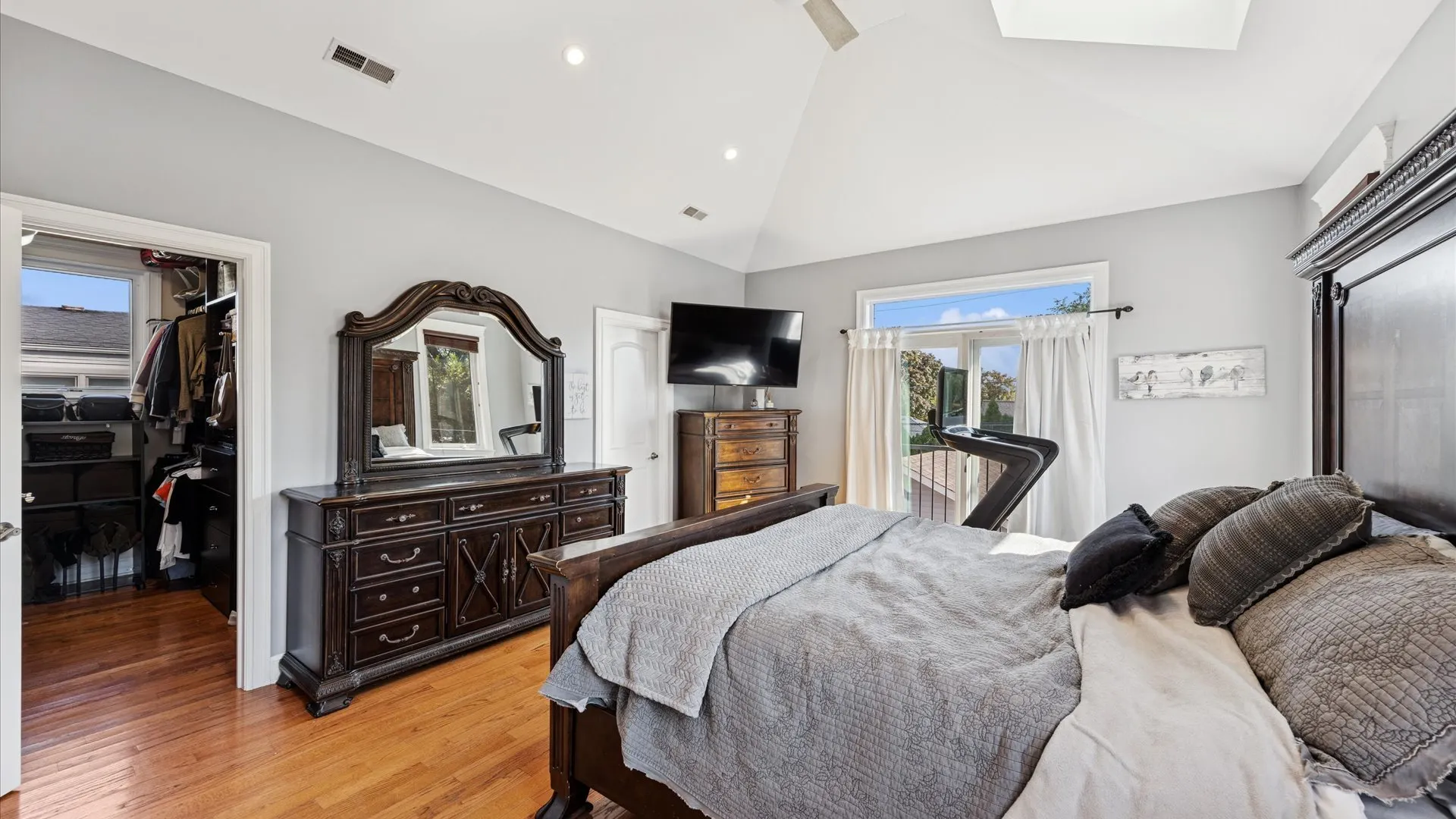 7221 N Octavia Avenue IL